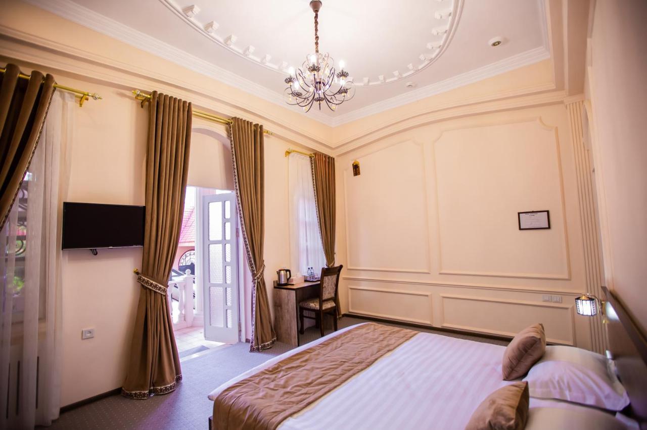 Art House Hotel Tașkent Exterior foto
