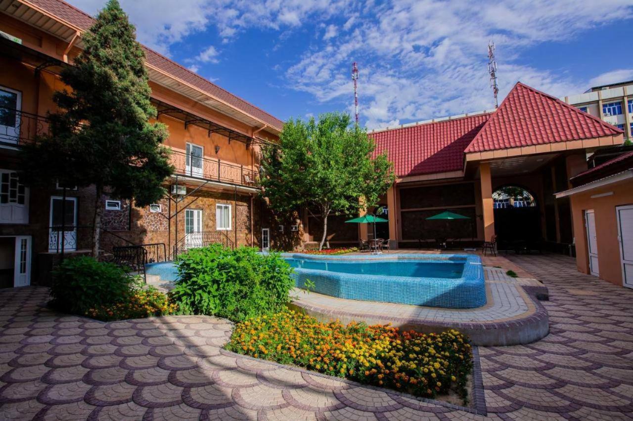Art House Hotel Tașkent Exterior foto
